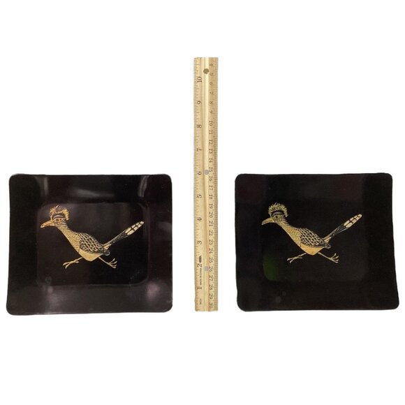 (Set Of 2) Couroc Of Monterey Black with Gold Roadrunner Rectangular 7" Trays‎ - Picture 1 of 6
